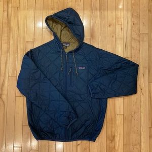 Patagonia Men’s Diamond Quilted Bomber Hoody